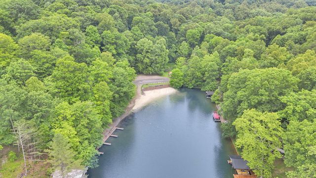 983 Sauk Court, Sugar Grove, OH 43155