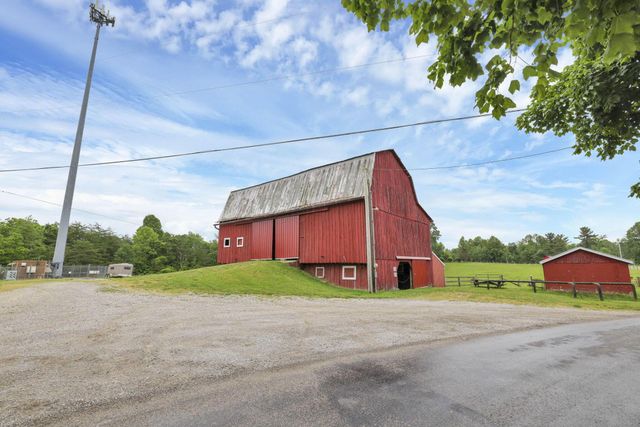 983 Sauk Court, Sugar Grove, OH 43155