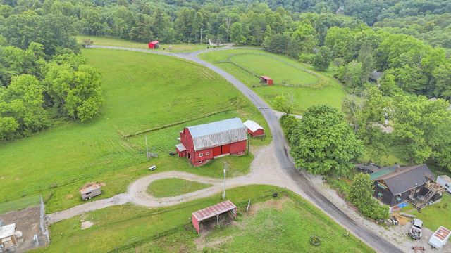 983 Sauk Court, Sugar Grove, OH 43155