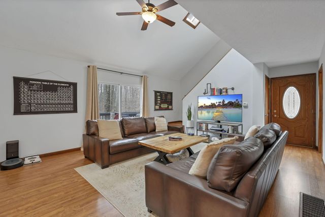 983 Sauk Court, Sugar Grove, OH 43155