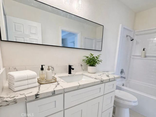 40754 179th East, Lancaster, CA 93535
