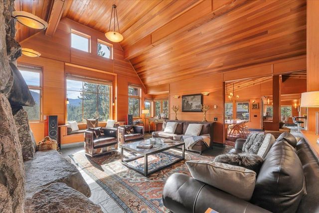 260 Laura Knight, Truckee, CA 96161