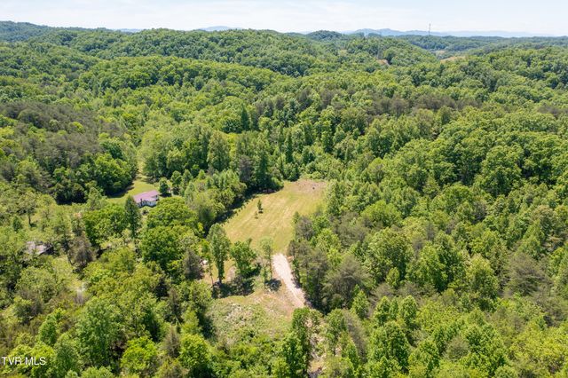 882 Walnut Grove Road, Bluff City, TN 37618