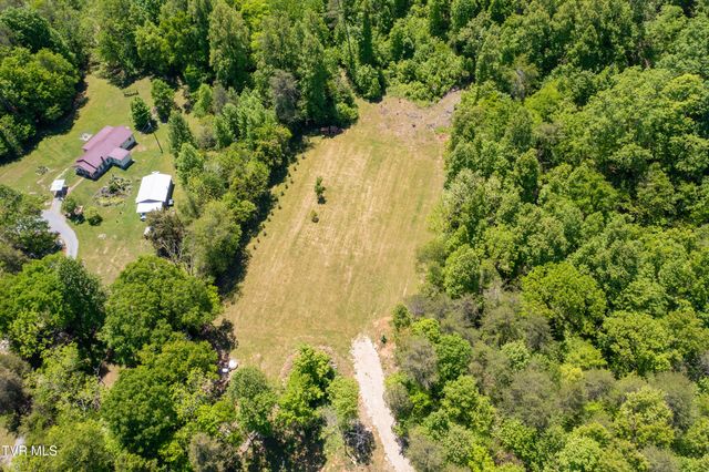 882 Walnut Grove Road, Bluff City, TN 37618