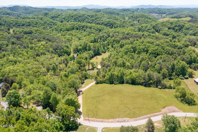 882 Walnut Grove Road, Bluff City, TN 37618