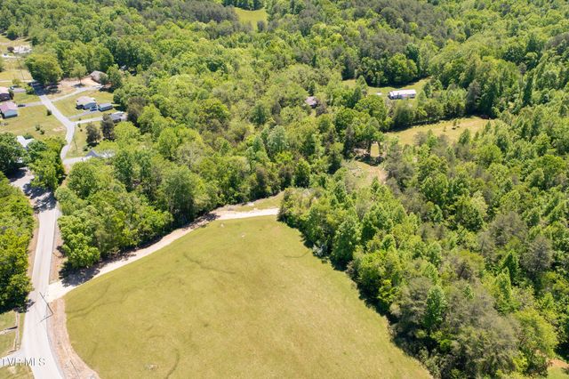 882 Walnut Grove Road, Bluff City, TN 37618
