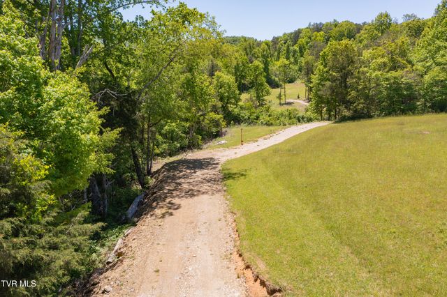 882 Walnut Grove Road, Bluff City, TN 37618