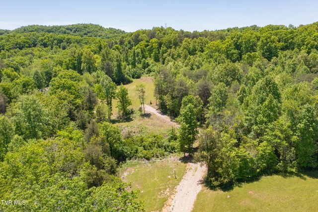 882 Walnut Grove Road, Bluff City, TN 37618