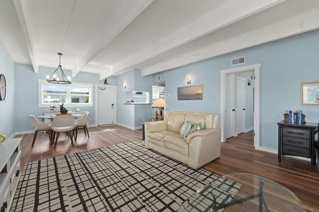 4410 Jimmy Buffett Mem Highway 204, Vero Beach, FL 32963