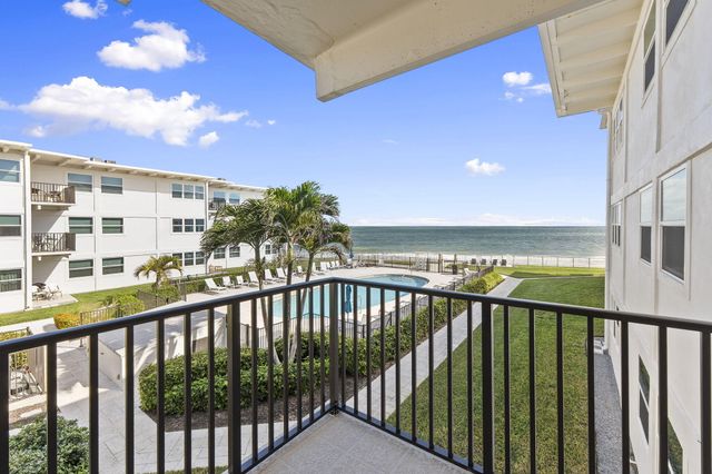 4410 Jimmy Buffett Mem Highway 204, Vero Beach, FL 32963