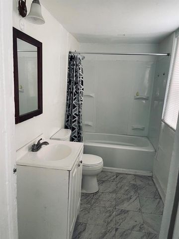 1610 N 14th Street, Fort Pierce, FL 34950