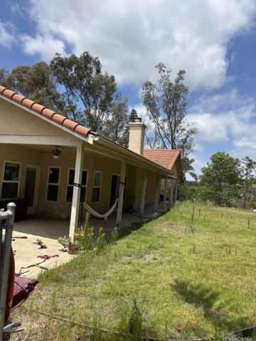 1534 Linda Street, Fallbrook, CA 92028