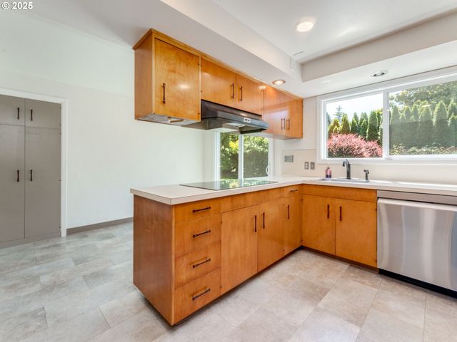 2201 Nw 88TH St, Vancouver, WA 98665
