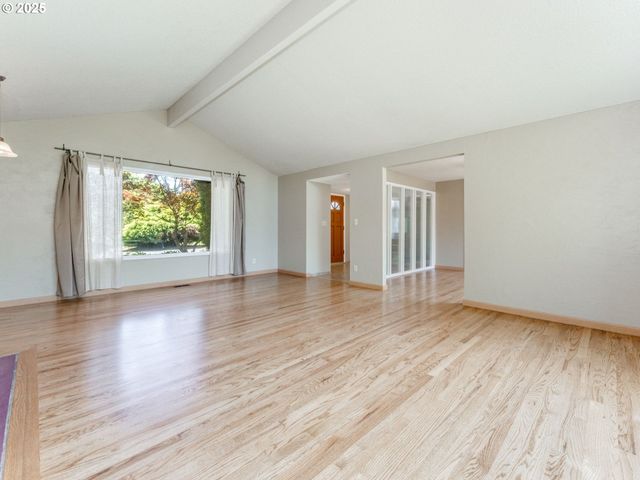 2201 Nw 88TH St, Vancouver, WA 98665