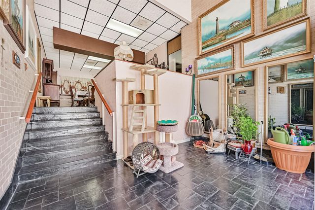 2217 Market Street, Galveston, TX 77550