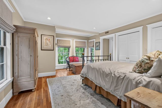 35 Forest Street, Wellesley, MA 02481