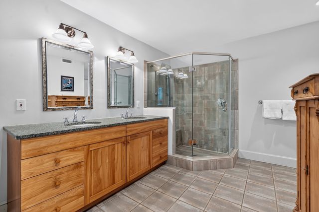 35 Forest Street, Wellesley, MA 02481