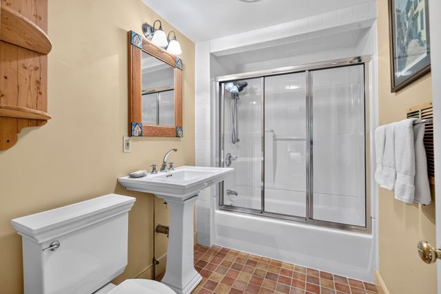 35 Forest Street, Wellesley, MA 02481
