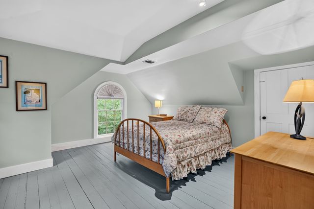 35 Forest Street, Wellesley, MA 02481
