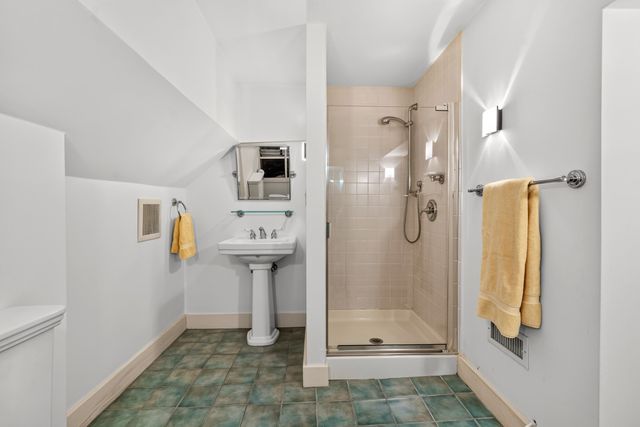 35 Forest Street, Wellesley, MA 02481