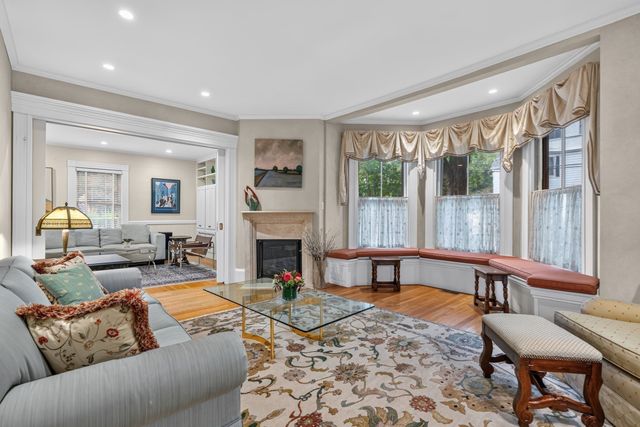 35 Forest Street, Wellesley, MA 02481