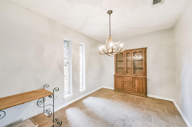 410 Riverside Drive, Alvin, TX 77511