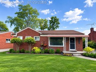 9100 Brentwood Street, Livonia, MI 48150
