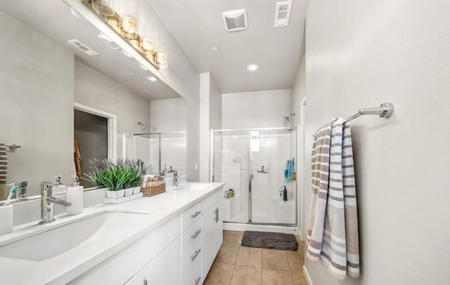 801 S Anaheim Boulevard 106, Anaheim, CA 92805