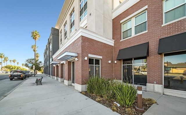 801 S Anaheim Boulevard 106, Anaheim, CA 92805