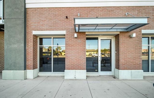 801 S Anaheim Boulevard 106, Anaheim, CA 92805