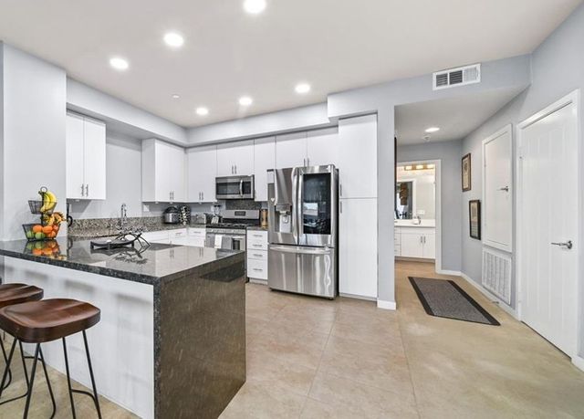 801 S Anaheim Boulevard 106, Anaheim, CA 92805
