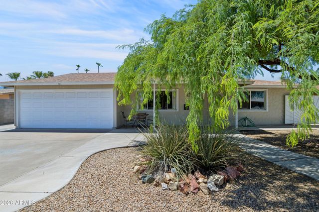 2131 W EDGEWOOD Avenue, Mesa, AZ 85202