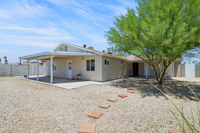 2131 W EDGEWOOD Avenue, Mesa, AZ 85202