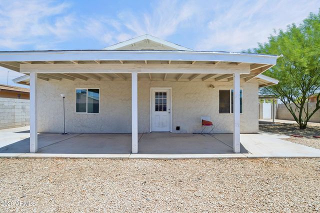 2131 W EDGEWOOD Avenue, Mesa, AZ 85202