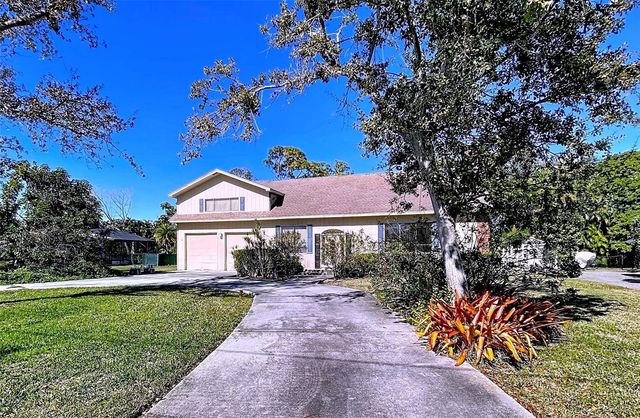 7404 15TH AVENUE NW, Bradenton, FL 34209