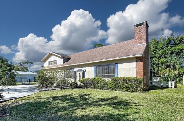 7404 15TH AVENUE NW, Bradenton, FL 34209