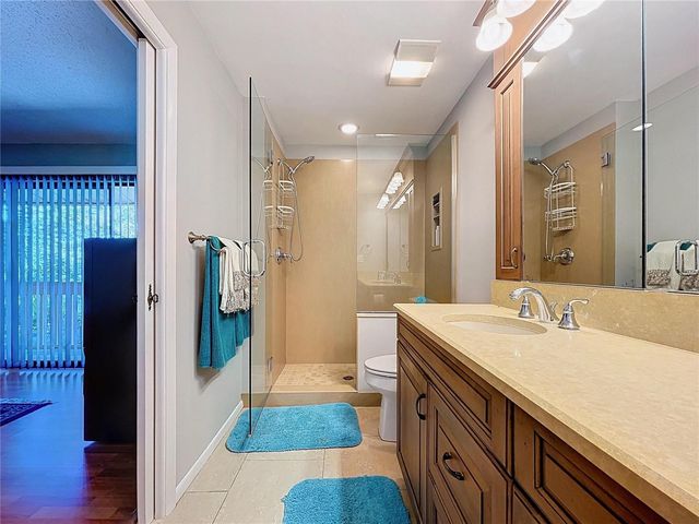 7404 15TH AVENUE NW, Bradenton, FL 34209