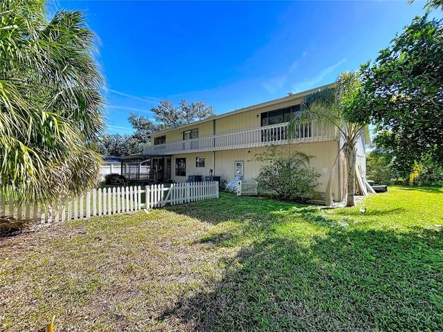 7404 15TH AVENUE NW, Bradenton, FL 34209