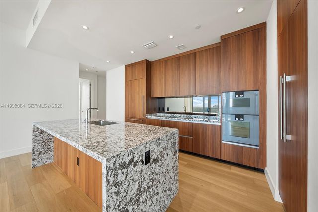 175 SE 25 Rd 2003, Miami, FL 33129