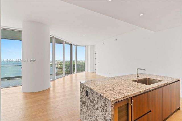 175 SE 25 Rd 2003, Miami, FL 33129