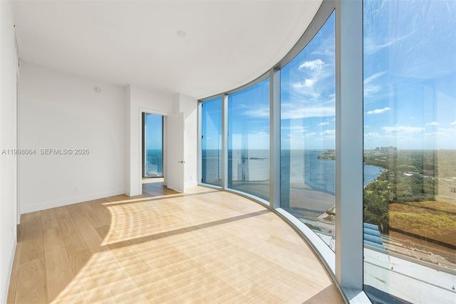 175 SE 25 Rd 2003, Miami, FL 33129