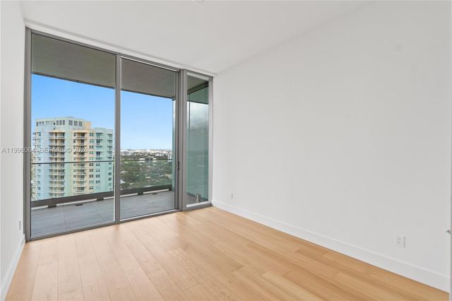 175 SE 25 Rd 2003, Miami, FL 33129