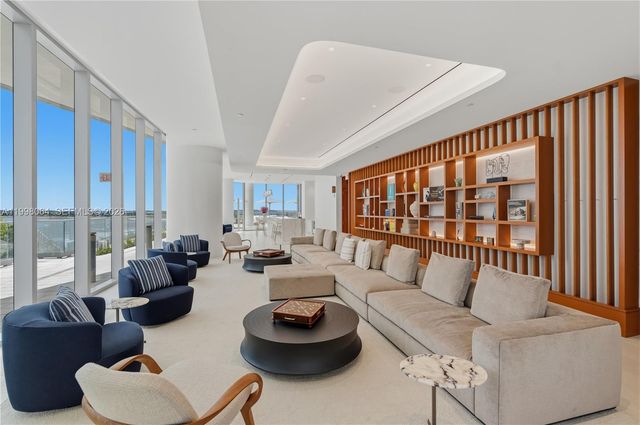 175 SE 25 Rd 2003, Miami, FL 33129