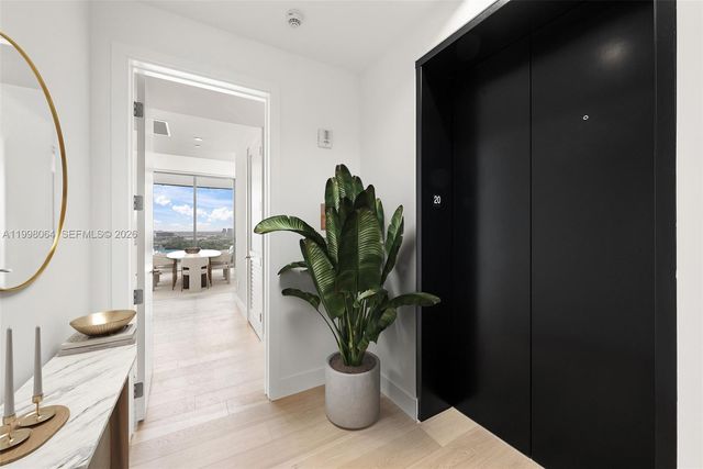 175 SE 25 Rd 2003, Miami, FL 33129