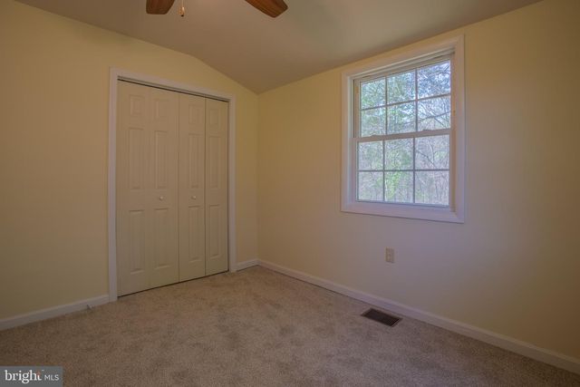 320 PAINTED MEADOW LN, Hedgesville, WV 25427