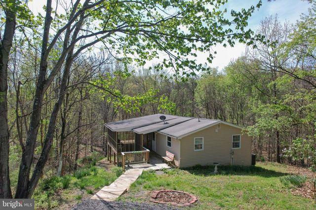320 PAINTED MEADOW LN, Hedgesville, WV 25427