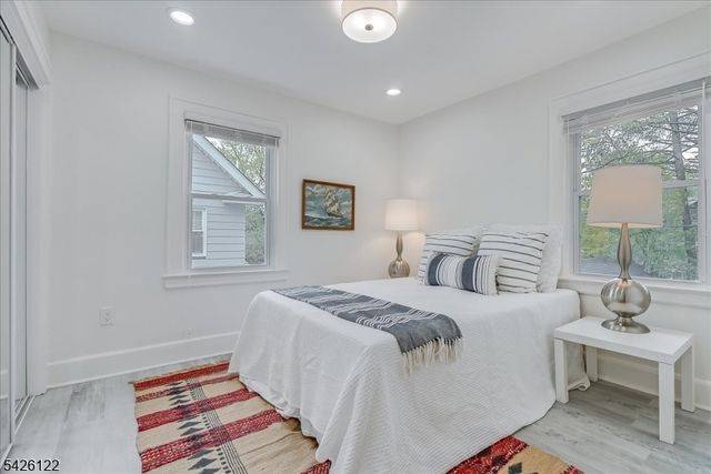 52 Hawthorne Ave, Bloomfield Twp., NJ 07003