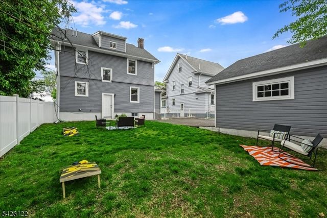 52 Hawthorne Ave, Bloomfield Twp., NJ 07003