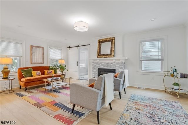 52 Hawthorne Ave, Bloomfield Twp., NJ 07003
