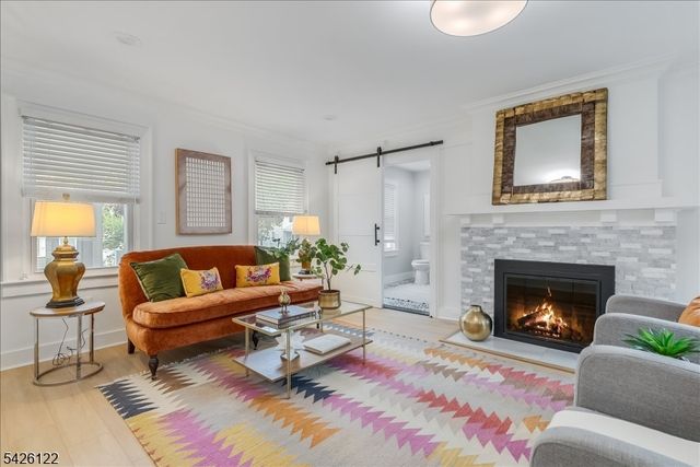 52 Hawthorne Ave, Bloomfield Twp., NJ 07003